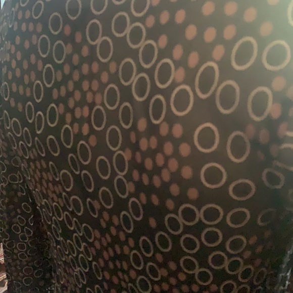 Boho blouse with ruffle collar and cuff detail - Picture 7 of 7